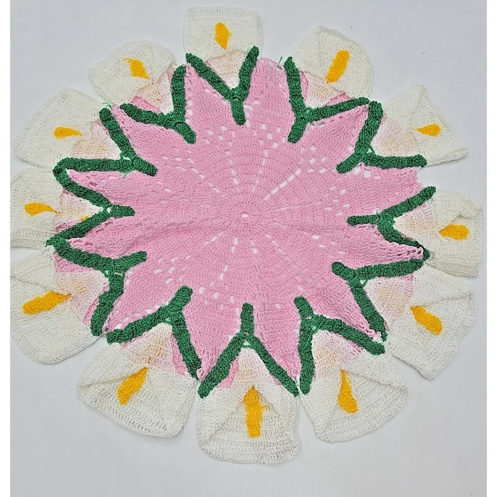 2 Handmade Crochet‎ Flower Cottagecore Starburst Vintage 1950s Doilies